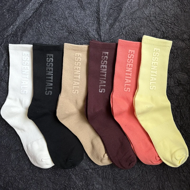3 Pairs/BOX Essentials Women Socks New Sports Breathable Socks Long Tube Cotton Socks Skateboard Casual Couples Fashion Sock