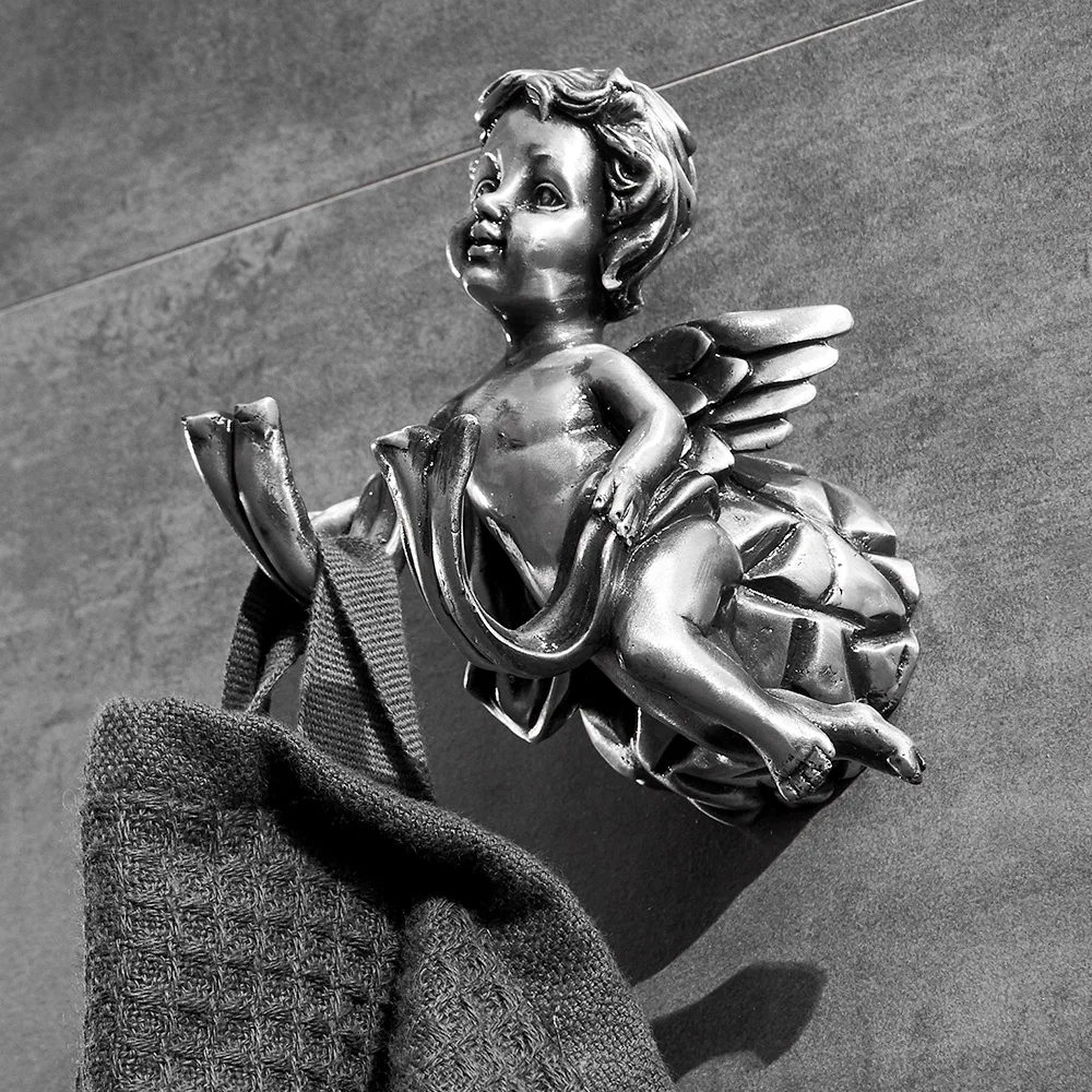 Slide image 0d7884e5455349faa3af0f16b581c6a3