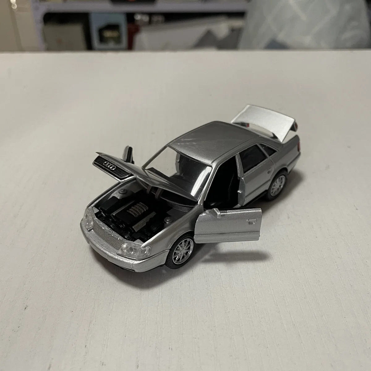 Spot Goods 1:43 Scale Audi A6 C4 1996 Sedan Rare Alloy Simulation