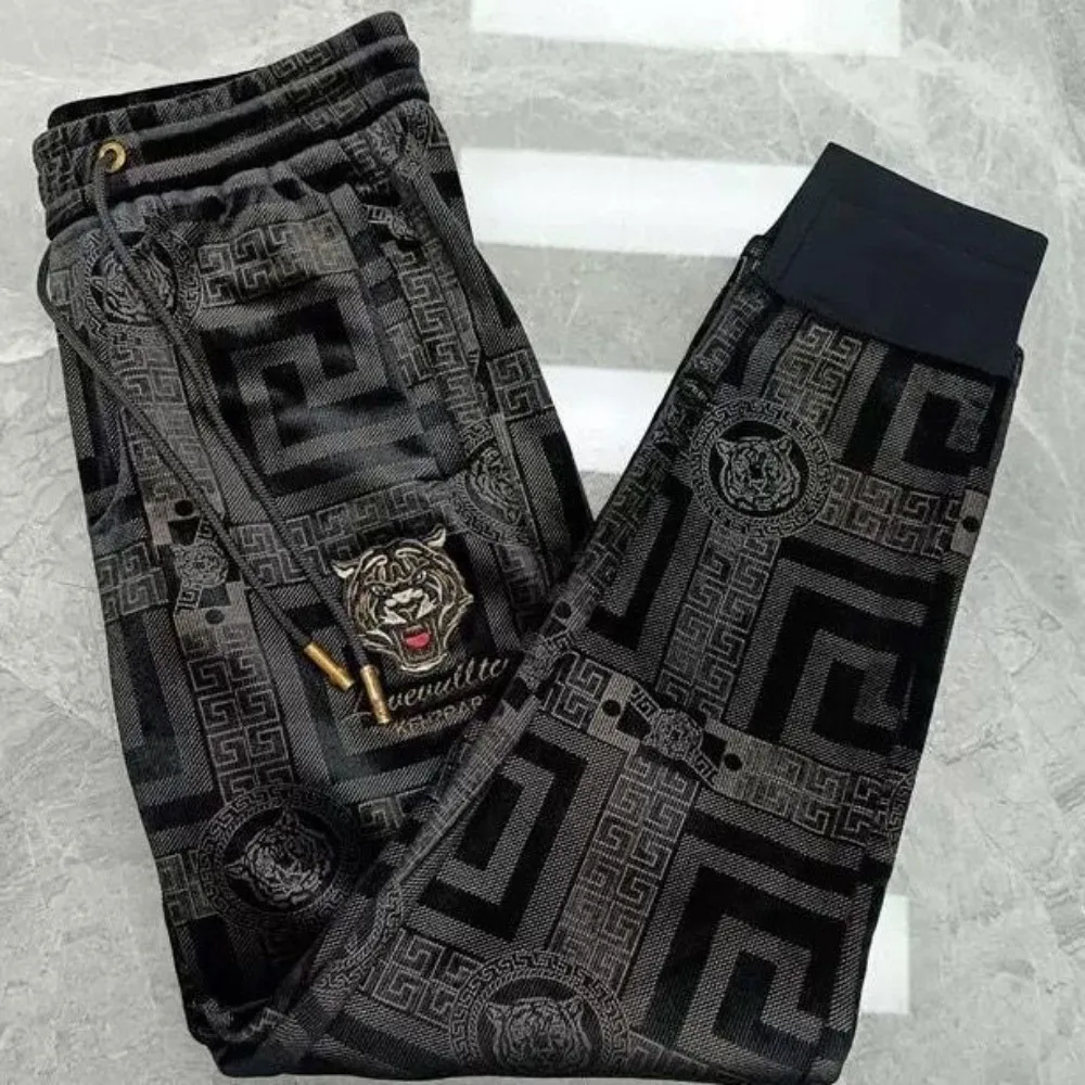 Autumn Winter High-end New Mens Casual Pants with Tiger Embroidery Elastic Waistband Full Length Fleece Thicken Printed Trousers