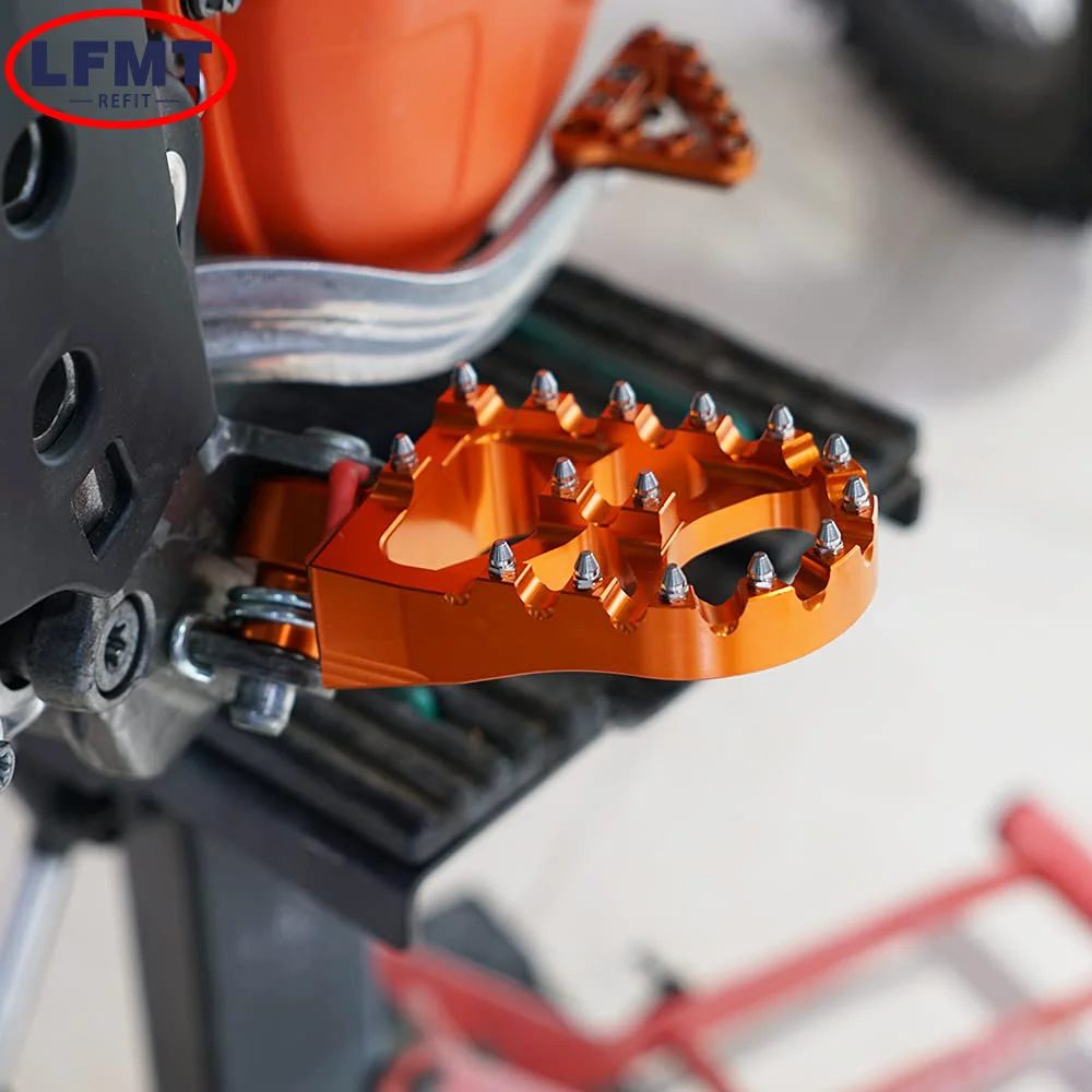 Motorcycle CNC Foot Pegs Footpeg Pedals FootRest For KTM XC XCF SX SXF EXC EXCF XCW XCFW 125 150 250 300 350 450 500