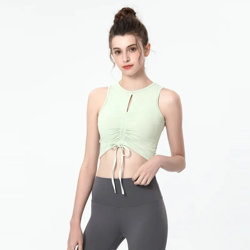 

Women yoga clothes paragraph are quick-drying and slim and tight-fitting LULU sports blouses fitness training yoga vests.