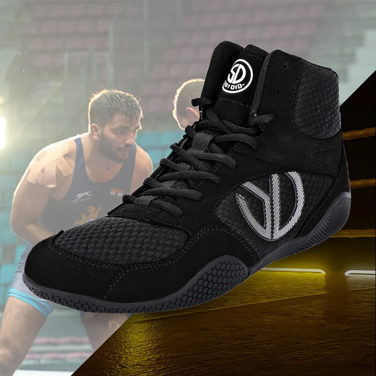 Professional Wrestling Boots Men's Lightweight Fighting Boxing Shoes High Quality Mesh Breathable Boxing Sneakers Big Size 39-47