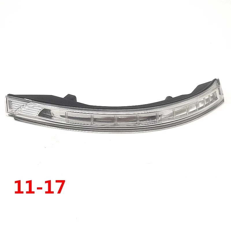 

Suitable for Kia 11-17 sportage R rearview mirrors turn signals reversing mirrors light strips light housings lampshade LEDs