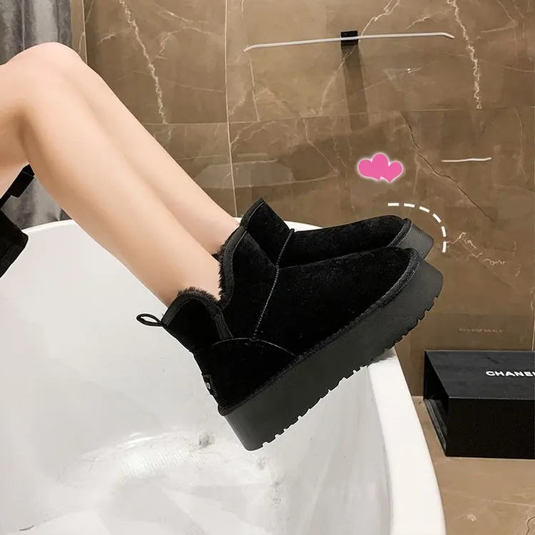 Snow boots for women in winter, new super thick sole with plush and thick insulation, frosted leather cotton shoes, short tube c
