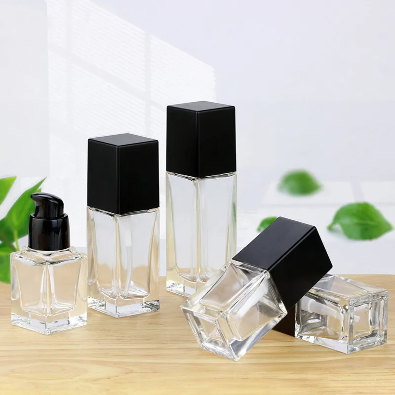 

15ml 30ml 40ml Square Liquid Foundation Clear Glass Bottle Essence Emulsion Refillable Bottles Cosmetic Packaging Container