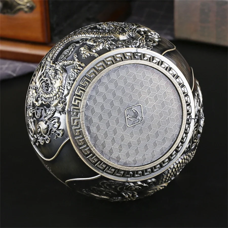 Dragon patterned spherical metal ashtray lid design Living room Office desktops 1