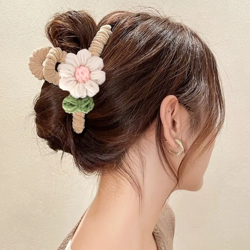 

Plush Knit Shark Clips Elegant Korean Style Hair Crab Clip Double-leaf Flower Hair Claws Hair Accessories