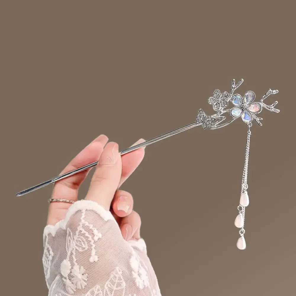 Chinese Style Flower Rhinestone Hair Stick Ancient Style Pearl Tassel Hair Sticks for Long Hanfu Headwear Alloy