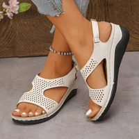 Nouvelles sandales compensées pour femmes, design tendance, respirantes, confortables et pratiques, pour l'été et les occasions décontractées 2