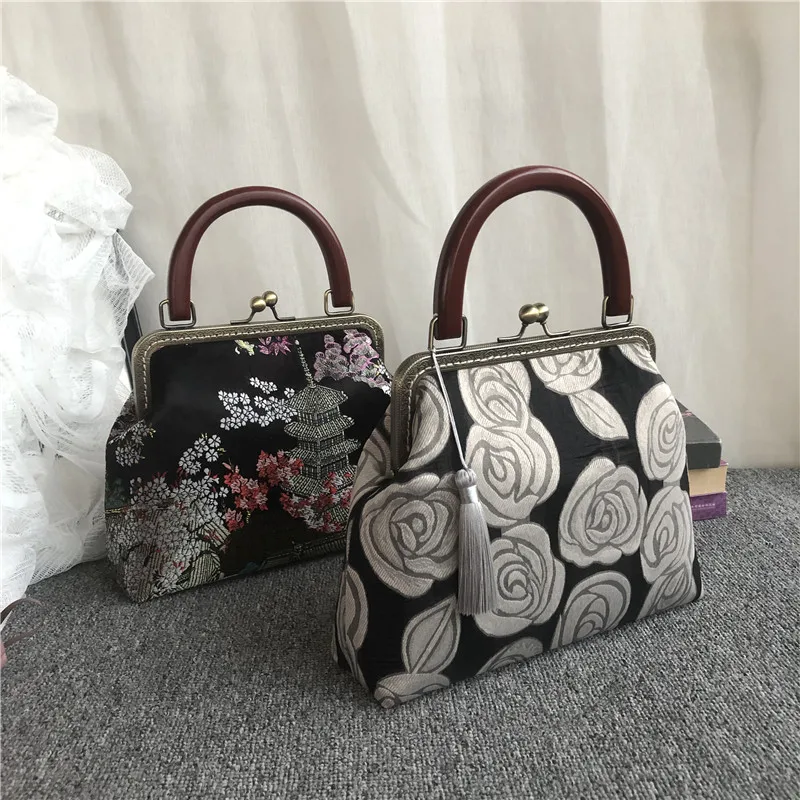 Mother Gift Chic Lay Bag Bags Women's Handbags Purses Shell Lock fringe Chain Women Shoulder Crossbody Bag