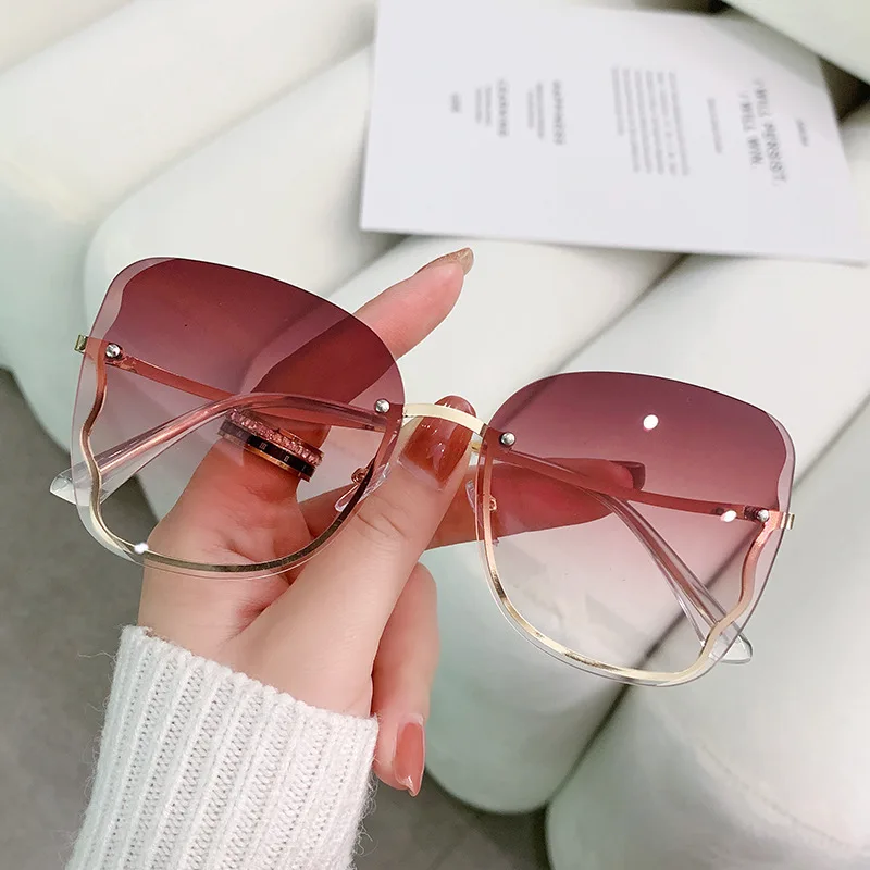 

New Frameless Trimming Gradient Sunglasses Women's Fashion Butterfly Frame Trending on TikTok Trendy Sunglasses Driving Sunglass