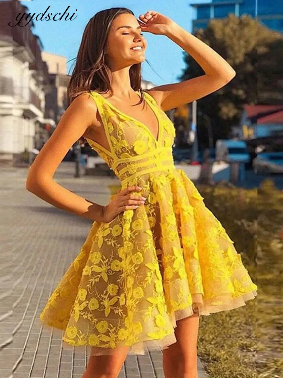 

2024 Yellow V-Neck Cocktail Dresses Tulle Appliques Homecoming Dress For Women Party Prom Gown A-Line Vestidos De Gala