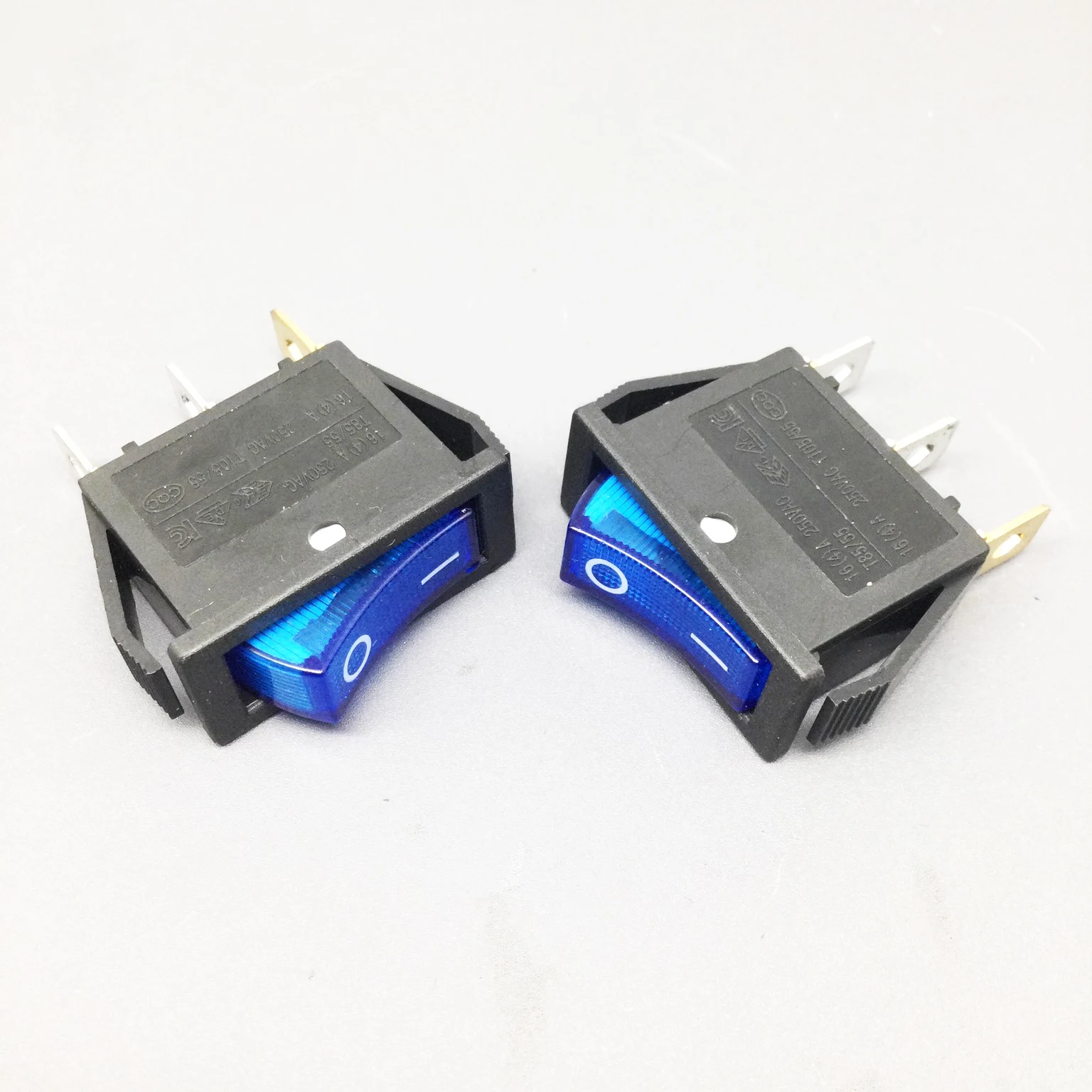 1~5PCS/LOT Ship type switch RS606 warped switch three pin second gear with indicator power