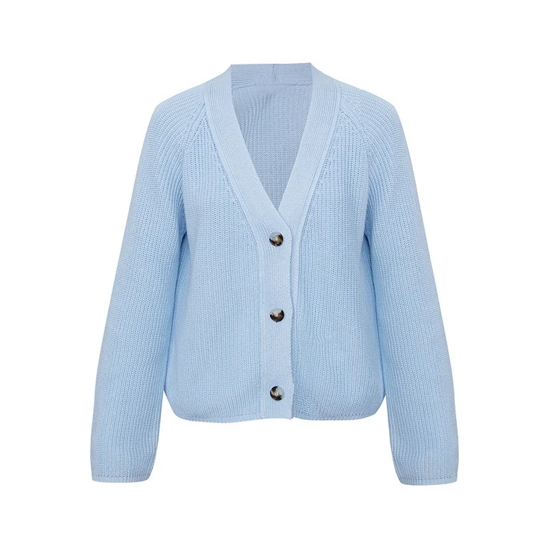 Рисунок 5 - Женский короткий кардиган на пуговицах