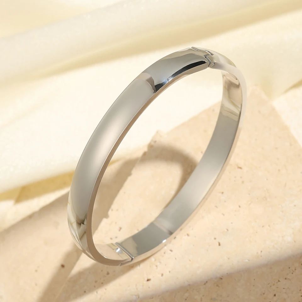 Elegant Stainless Steel Women's Bracelet - Simple, Smooth, and Rust-Proof Jewelry Gift
