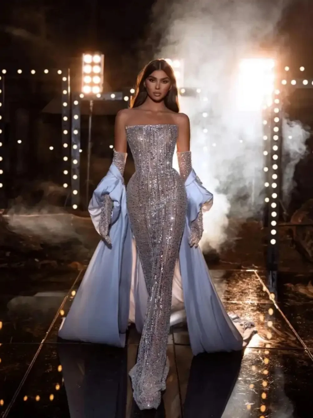 فستان سهرة حورية البحر رائع بدون حمالات بدون أكمام...