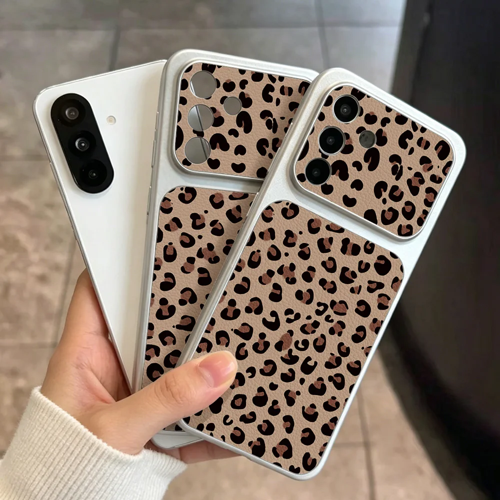 Classic Brown Leopard Print Retro Cool Style Lychee Texture Phone Case