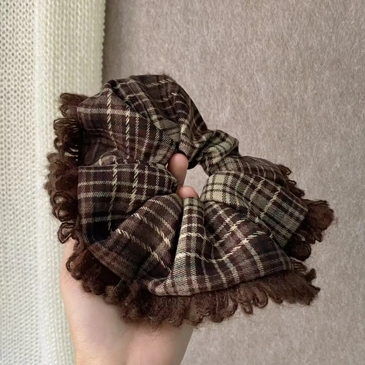 1PC  Plaid Fringed Scrunchie Vintage Brown Tartan Hair Tie Soft Fabric Hair Accessory For Women Girls Daily Winter Fashion Gift