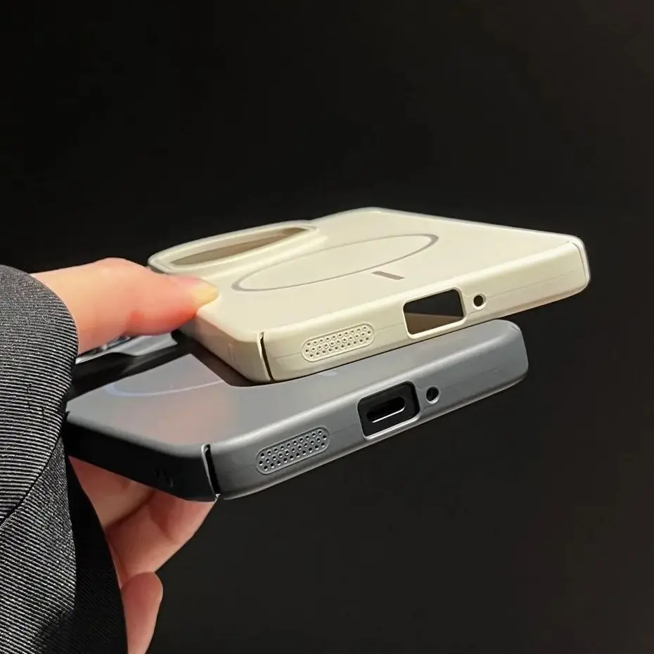 UltraThin Magnetic Frosted Matte Cover - Premium Hard PC Case