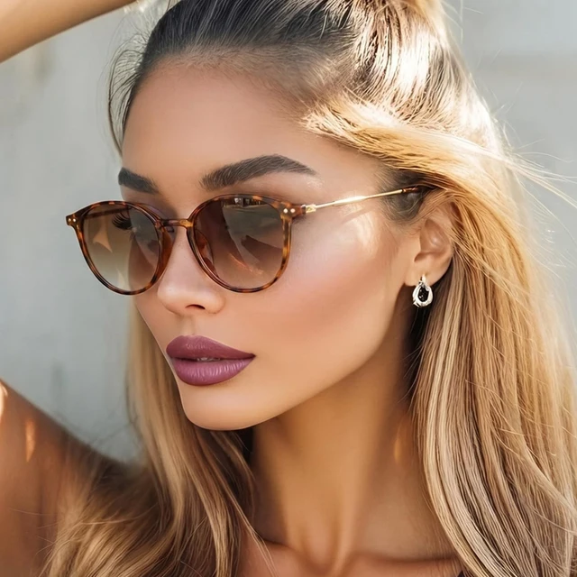 Lunettes de soleil œil de chat de créateur pour femmes et hommes, monture petite, style vintage rétro, effet miroir 1