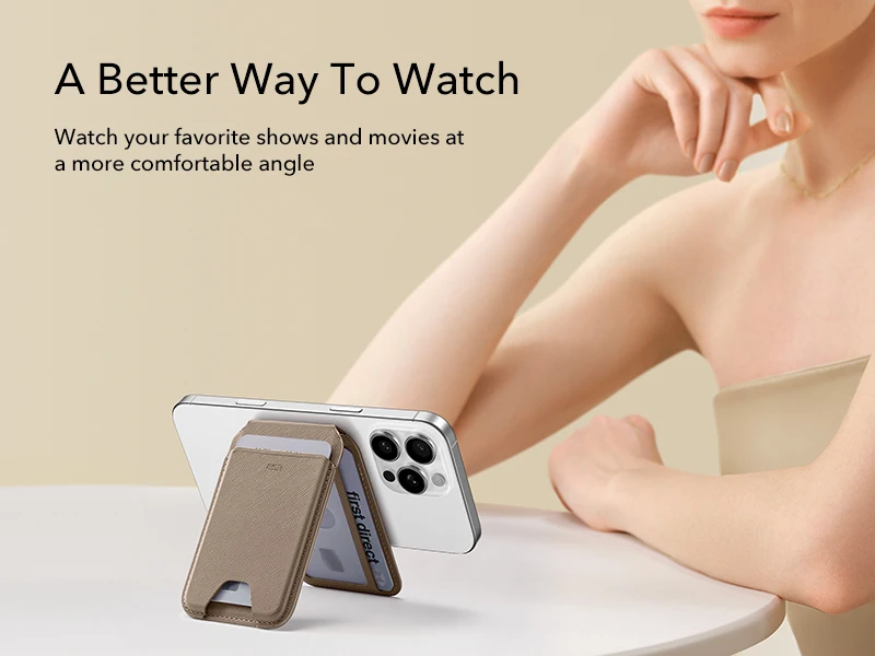 Aura Wallet Stand ESR soporta ver películas cómodamente