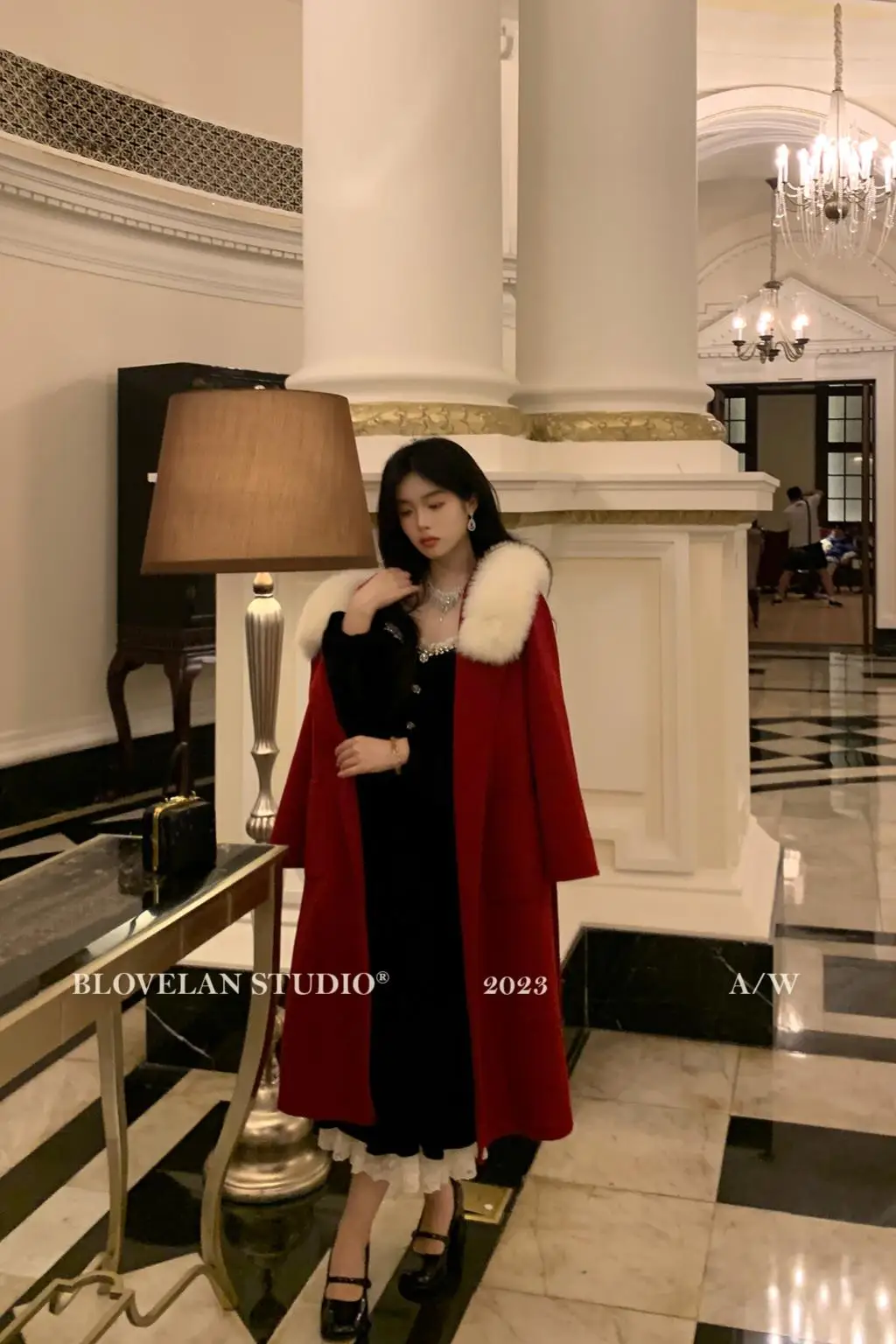 Elegant Black Velvet Midi Dresses for Women Square Collar Slim Bodycon Ruffles Patchwork Fishtail Autumn New Evening Party Dress