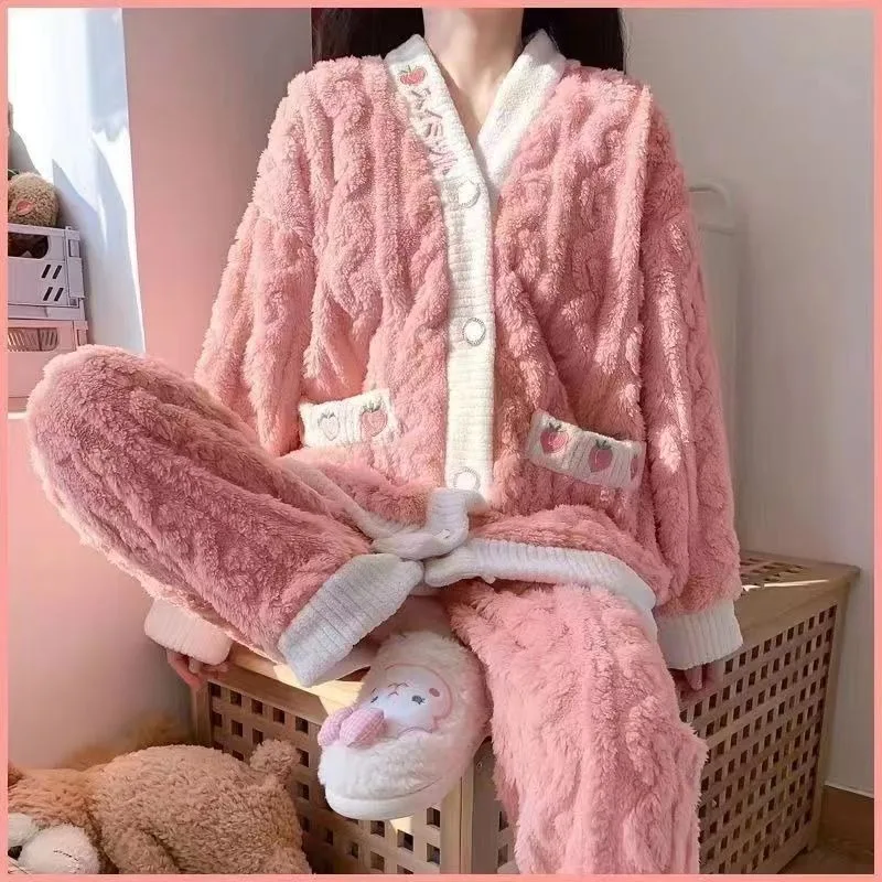 Spring and Fall Coral Velvet Pajama Lady Cute Fall-winter Flannel Homewear Set Can Be Worn Outside Long Sleeve pajamas