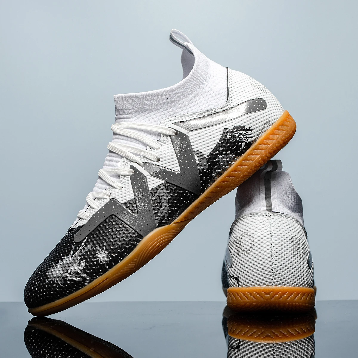 Men’s Indoor Soccer Shoes 1