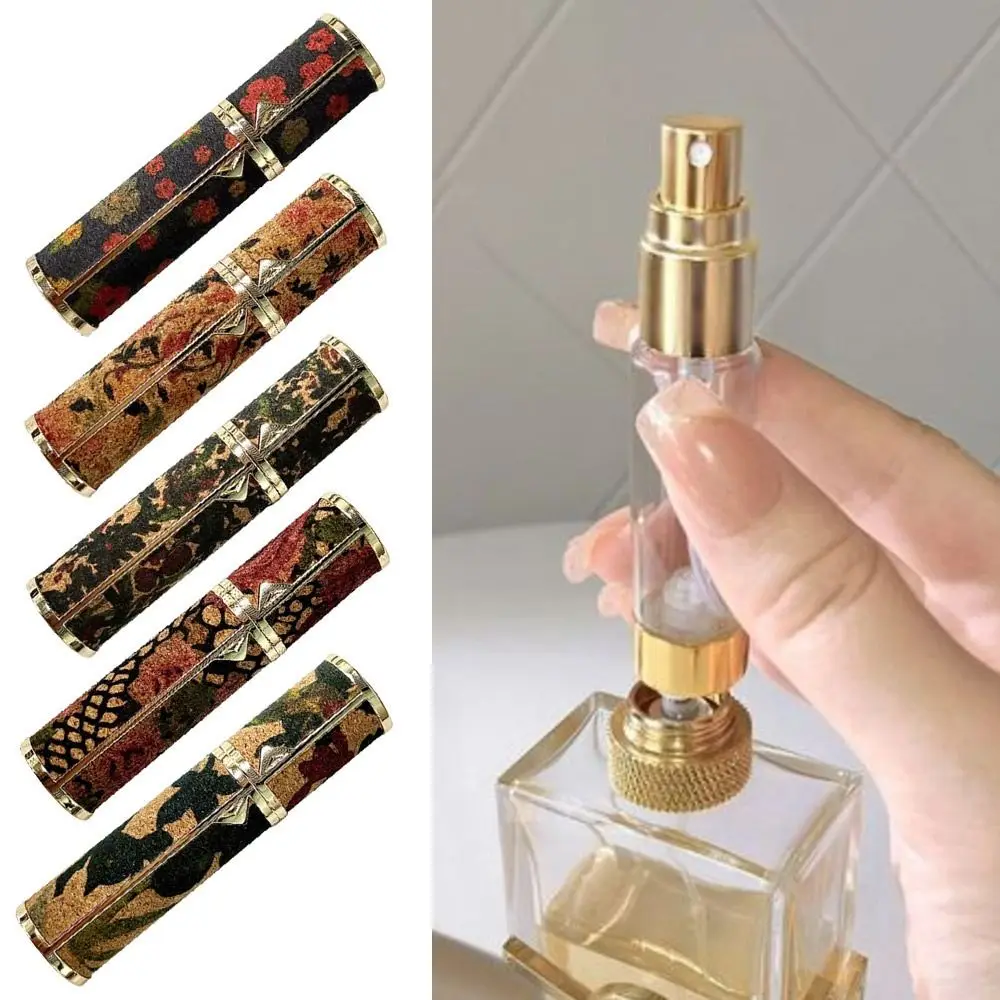 Portable Leather Perfume Bottle 5ml Empty Spray Bottle Bottom Filling Flower Pattern Parfume Atomizer Bottle for Woman