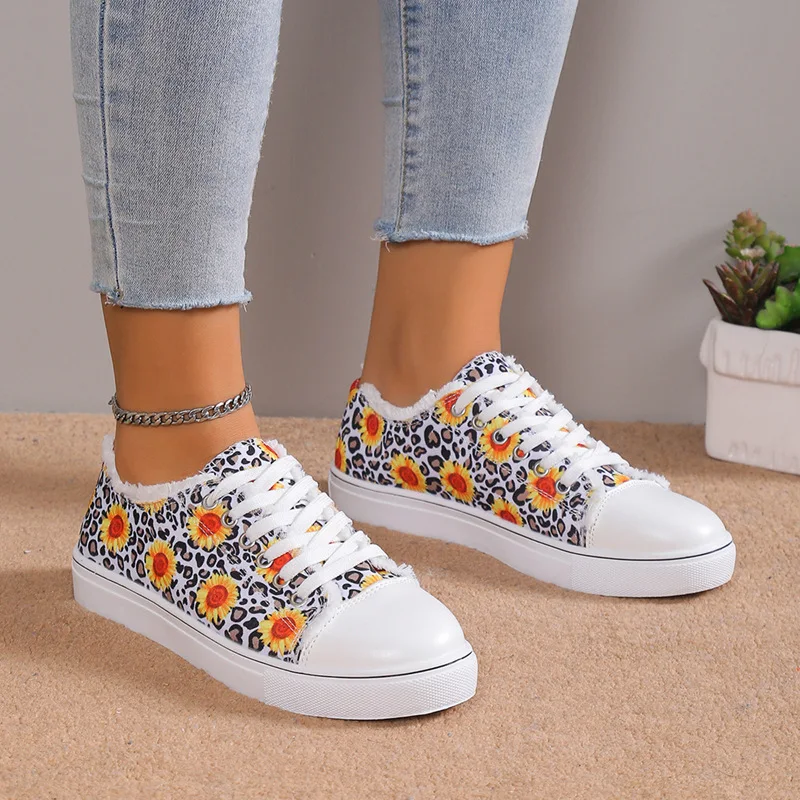 Flat Shoes, Fashionable New Lace Up Casual Shoes, Large Women's Shoes, Anti Slip Canvas Shoes Platform Shoes Sneakers