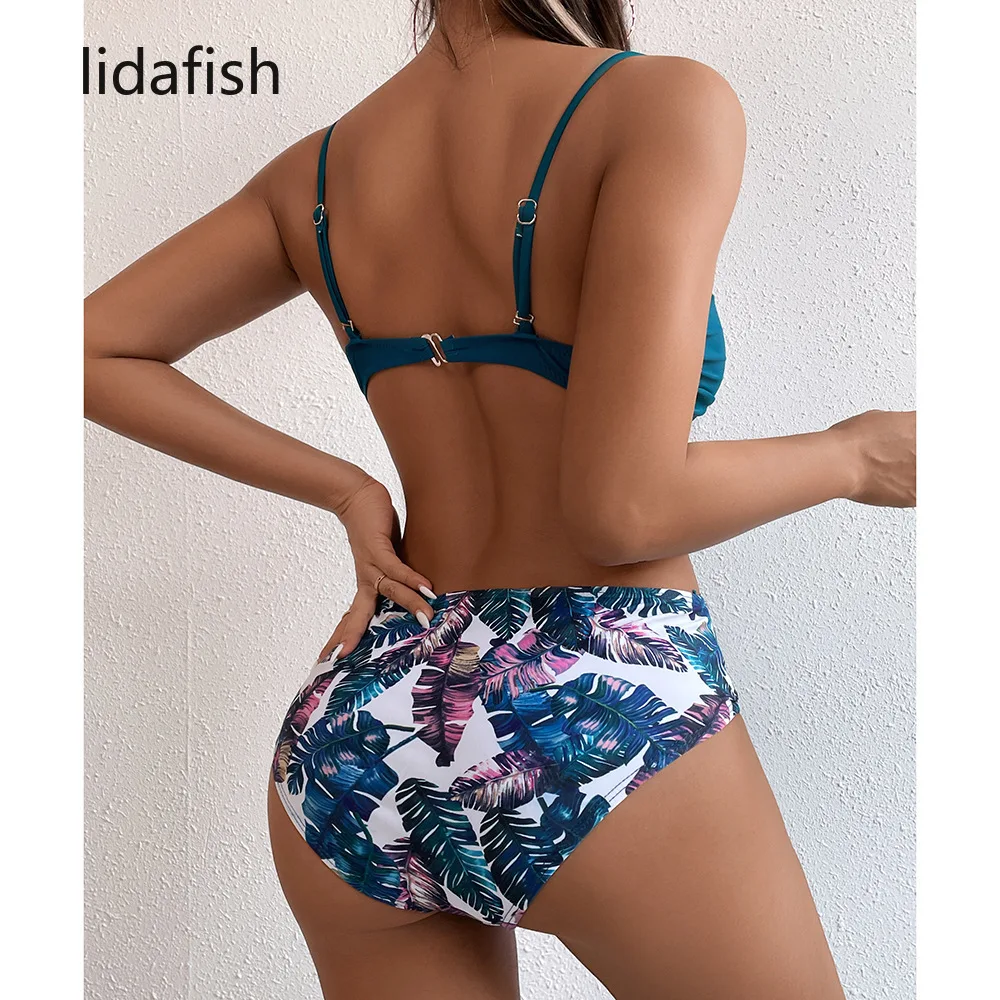 Рисунок 2 - Бикини с принтом листьев