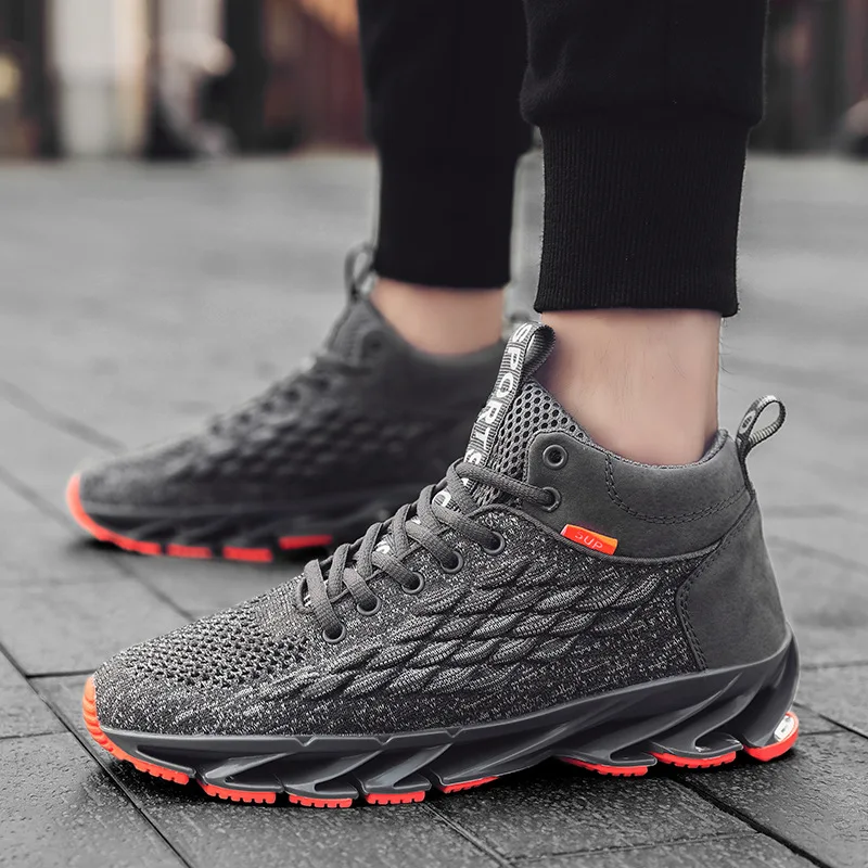 

Winter Men Casual Shoes Plush Warm Fashion Men Sneakers Lace Up Shoes Mens Footwear Lightweight Vulcanize Shoes Walking Sneakers