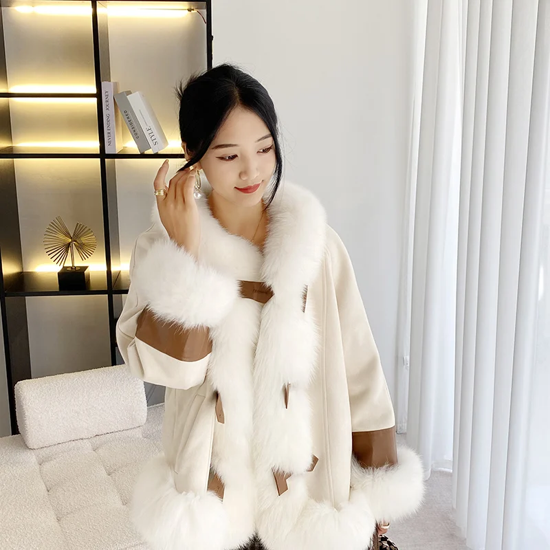 Women'sCardigan 2023 Autumn And Winter New Natural Deer Skin Plush Fox Thick Coat Inner Tank Down Fashion High end Luxury Retro