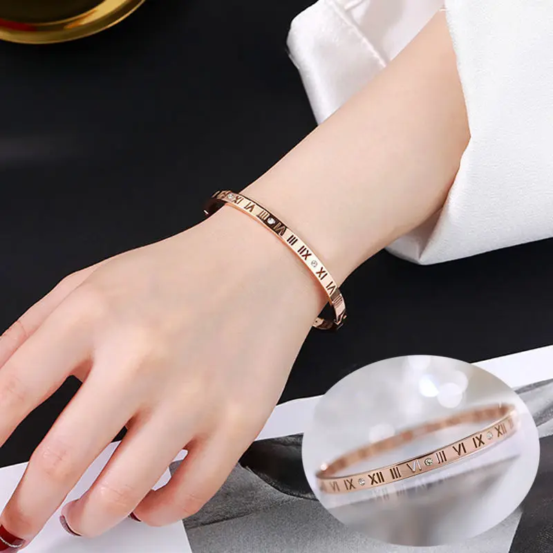Roman Numerals Bracelet For Women Stainless Steel Jewelry Accessories Luxury Bracelet Women Fashion 2