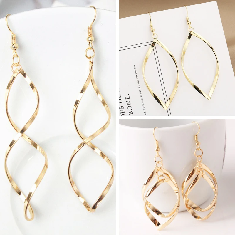 Orecchini Pendenti Spirale In Argento Per Donna – Chiusura A Leva – Design Intrecciato – 5,5 Cm