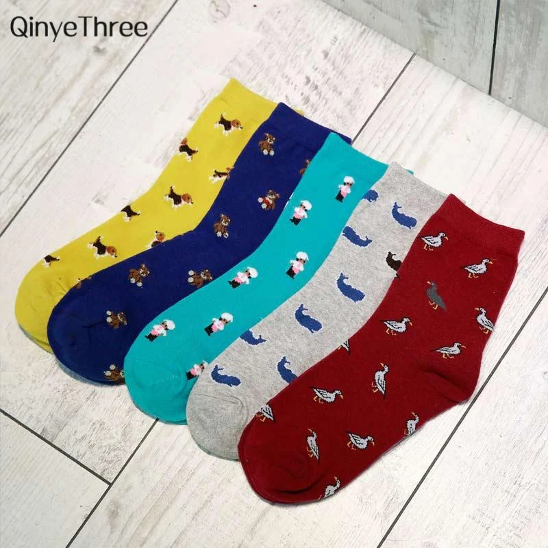 Neue Winter Herbst Warme Frauen Rohr Socken Cartoon Mini Tier Sokken Hund Delphin Ente Gemusterte Crew
