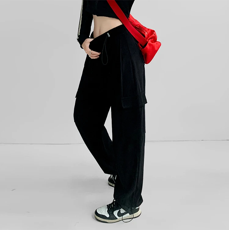 Women Solid Cotton Cargo Jogger Sweatpants With Drawstring Cuff Detail