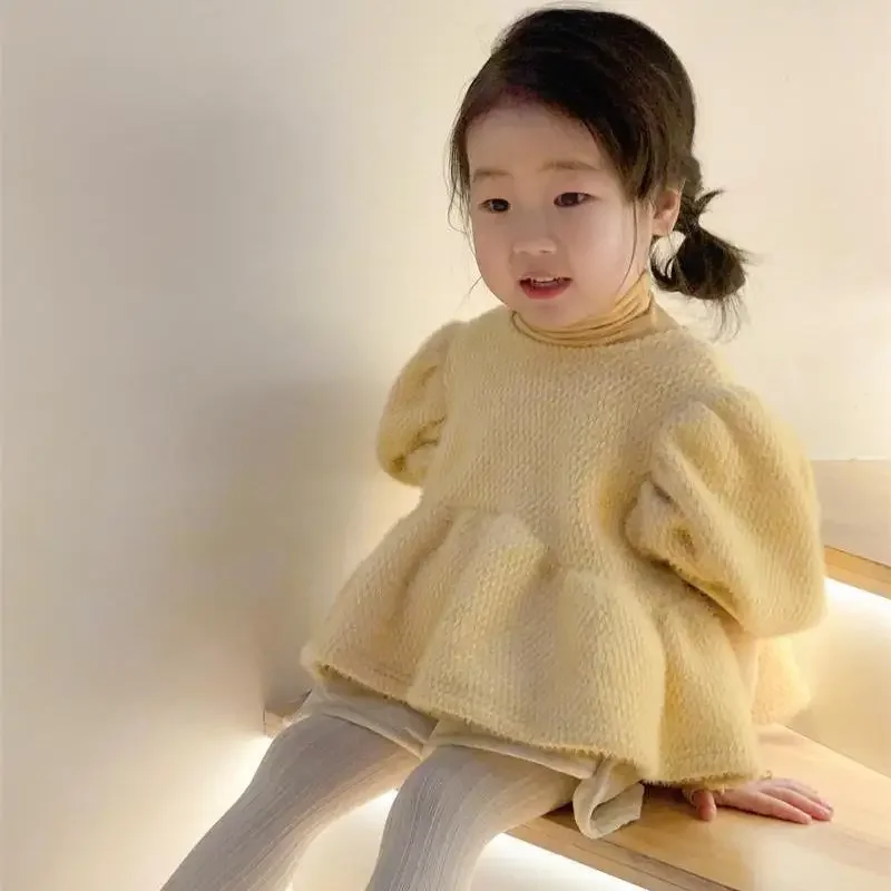 

Autumn Winter Girls Fashion Set Korean Style Children Clothing Cause Sweet Shirt Coat Dress Shorts Three Pieces Clothes Set