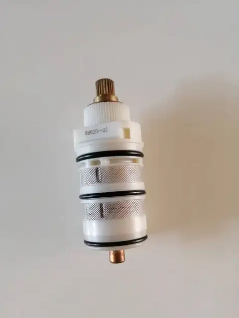 ตลับเวอเนทเทอร์โมสแตทสำหรับชุดฝักบัวอาบน้ำวาล์วก๊อกผสมเทอร์โมสตัทขั้นสูงสำหรับเปลี่ยนชิ้นส่วนอะไหล่ 1