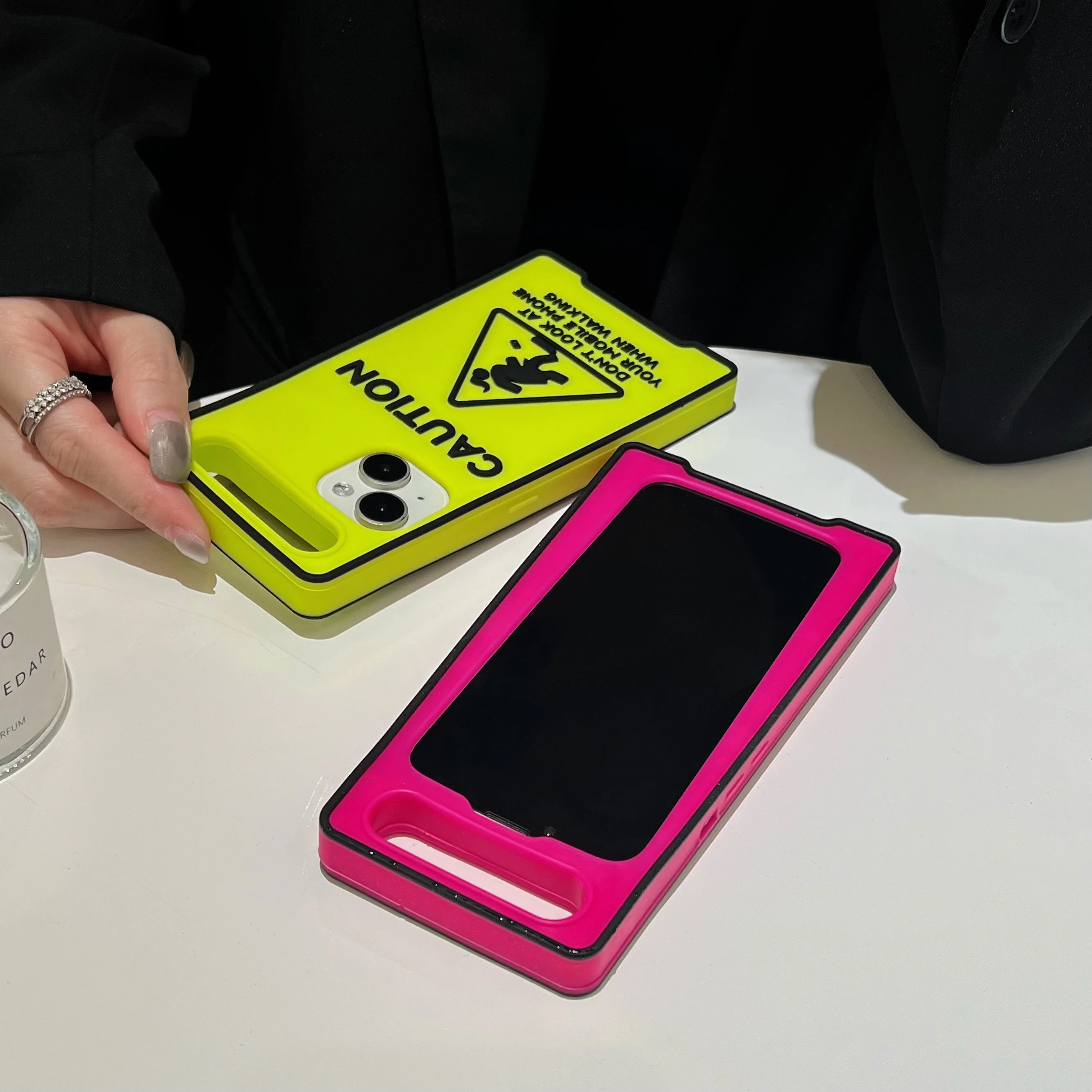 アグエロ　直筆サインスマホケース AQUOS sense Sense6 アクオスセンス6 SH-54B SHG05 らふら 名
