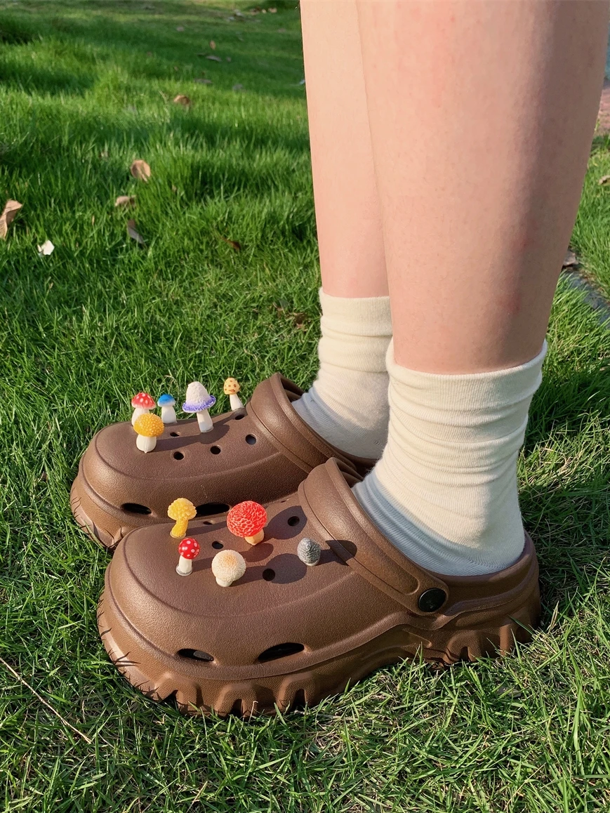 Cute Mushroom DIY Hole Garden Shoes Women Slippers Thick Soles Height Increase 2024 Summer Women's Sandals