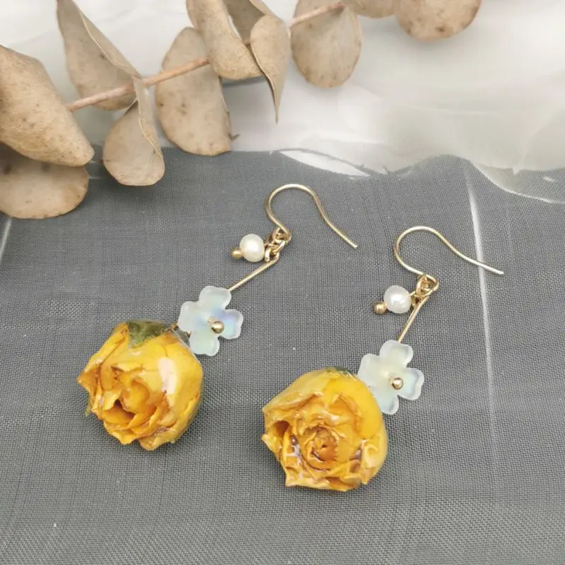 Unique Immortal Flower Earrings Elegant Women Statement Jewelry Sweet Natural Rose Flower Earrings 2024 Statement Jewelry Gifts