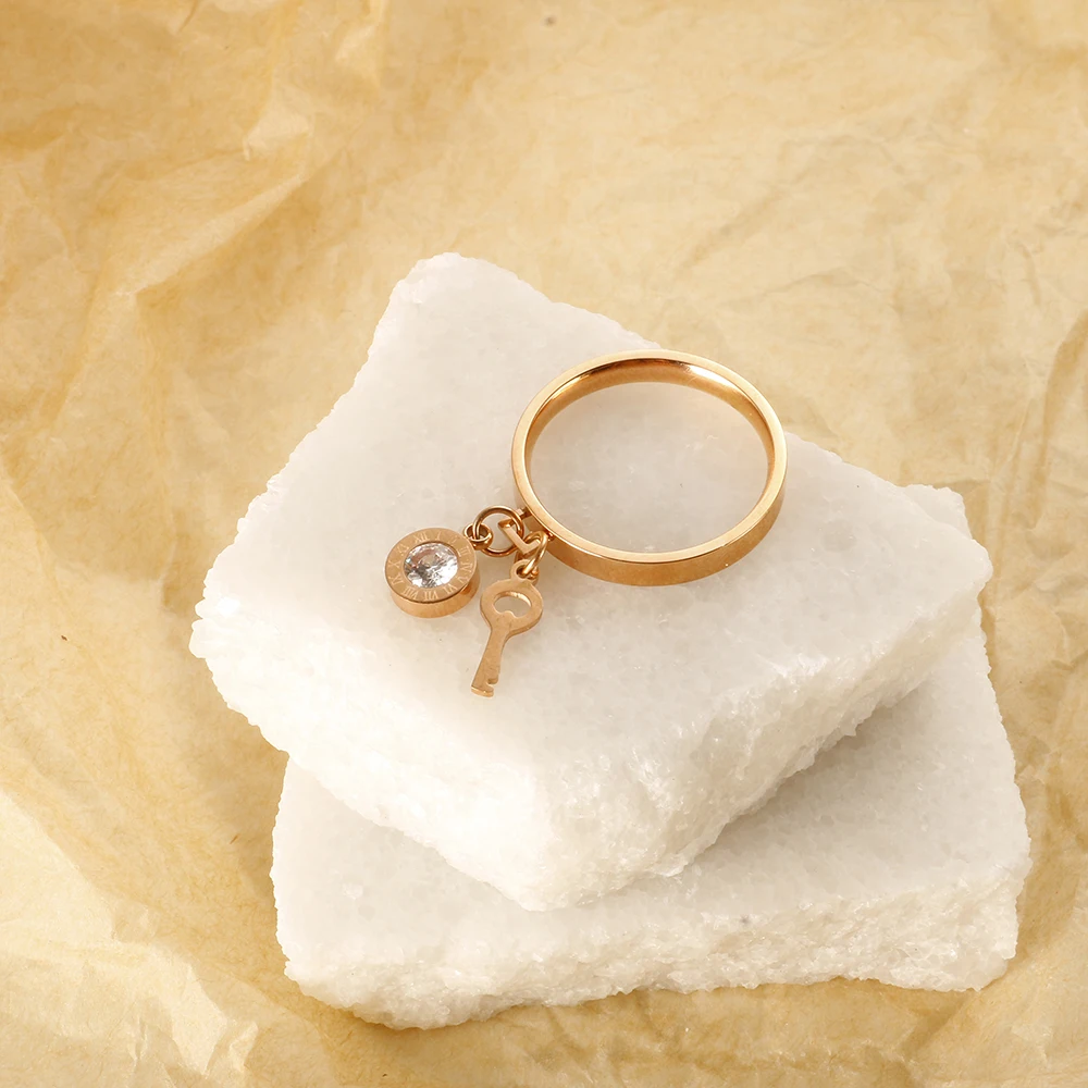 Punk Retro Stainless Steel Finger Rings For Women Girl Crystal