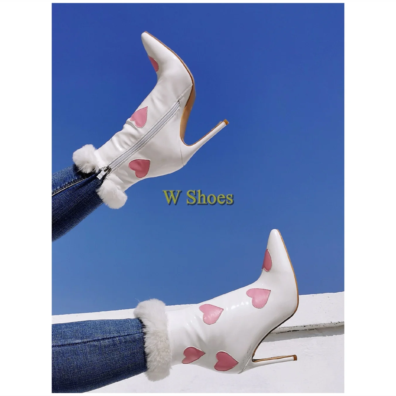 

Women's Patent Leather Peach Heart Pointed Ankle Boots Ladies Sexy Halloween Fashion Stiletto High Heels Plus Size White Plush