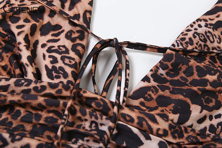 Printed Halter Women Vest Summer Fashion Swinging Neck Bandage Unique Tank Fashion Sexy Mujer Street Party Matching Tops