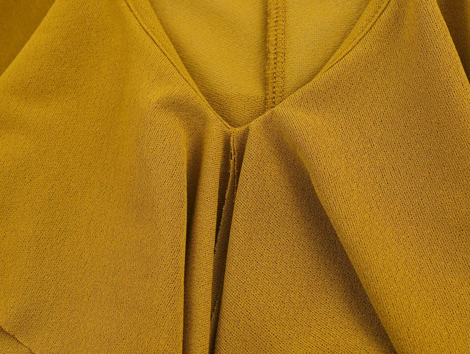 Women'S V-Neck Blouse Autumn And Winter New Fashion Layered Long-Sleeved Blouse French Sweet Top Fashionable Elegant Pullover