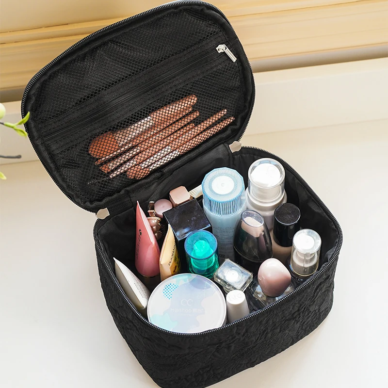 Black Rose Women's Cosmetic Bag, Carrying Case, Portable Cosmetics Storage Bag, Flap Large Capacity Double Zipper Closure Bag 5
