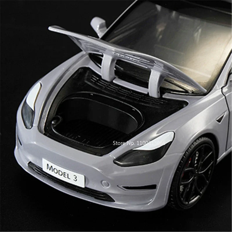 1:24 Model 3 Car Toys  Alloy Diecasts Metal Vehicles Car Model With Sound Light Vehicle Toys For Children Gifts Collection - 4