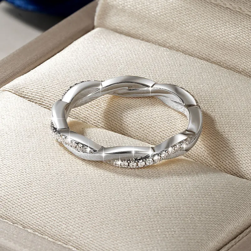 Lnngy Moissanit-Verlobungsring für Damen, 14 Karat Gold gefüllt, Eternity-Eheringe, funkelnder Fingerschmuck, Geschenk – Detail 5